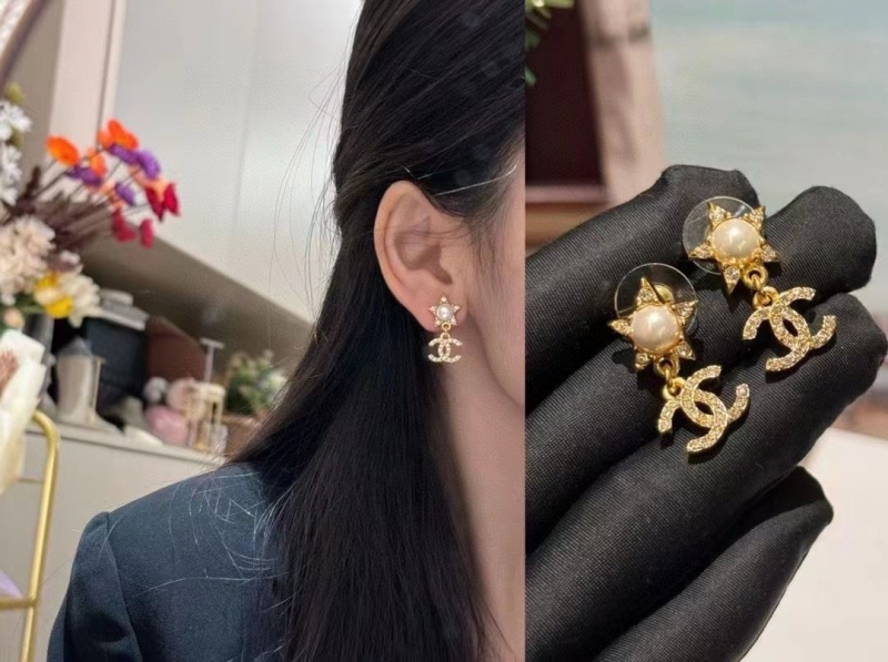 Ch**el earrings